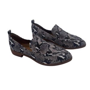 Susina Kellen Almond Toe Loafer Flats Snake Print Leather Sz 6 M NWOB.‎ 
3835